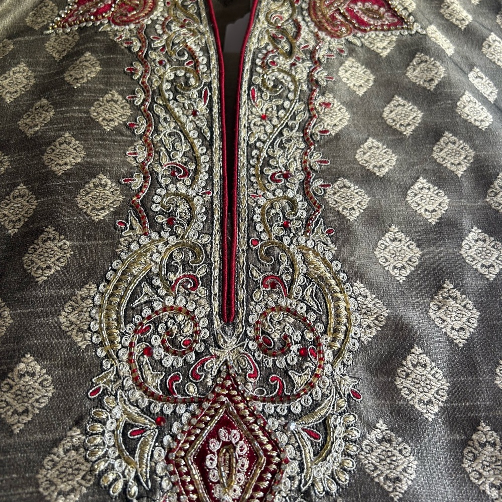GAP Gold and Red Embroidered Garment